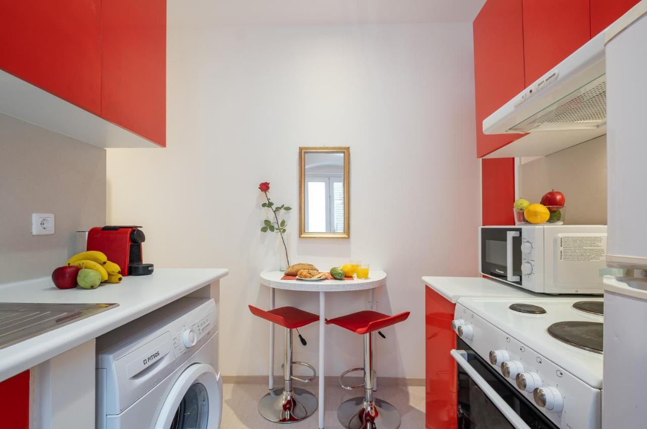 Nadiona Suites Red & Cream Corfu  Ngoại thất bức ảnh