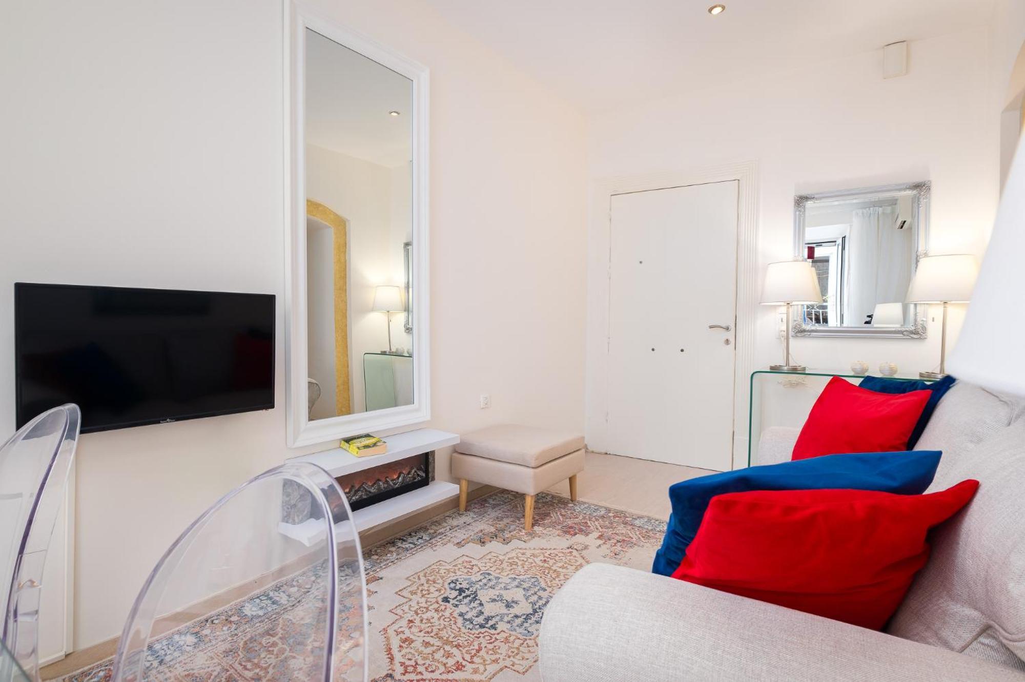 Nadiona Suites Red & Cream Corfu  Ngoại thất bức ảnh